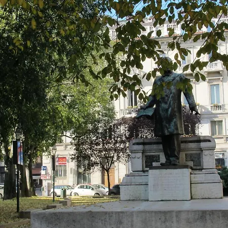 Le Porte Di Marzo * Turin